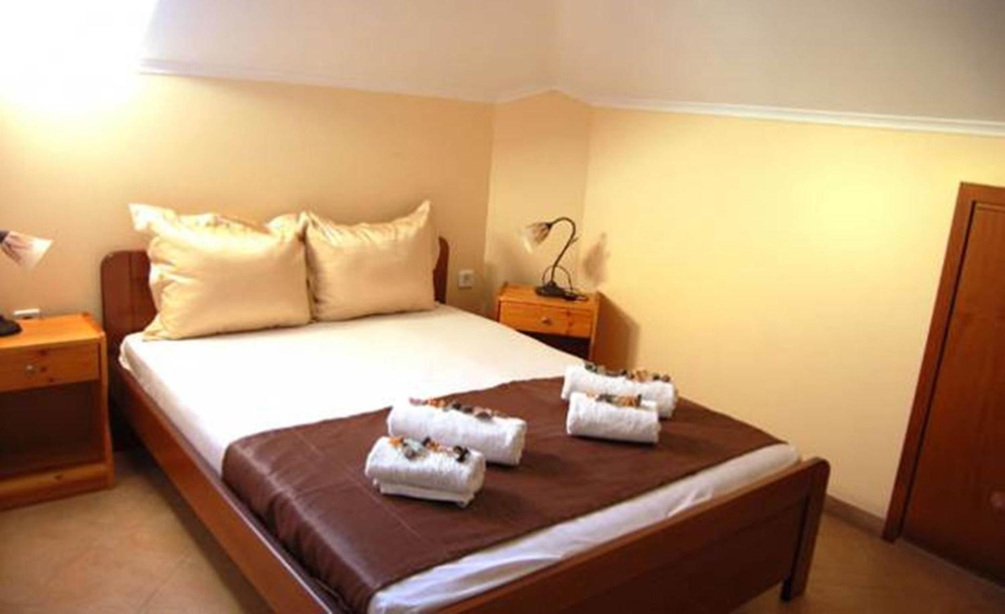 Melachrini Apartments Nea Vrasna Room photo
